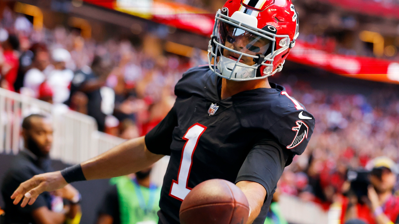 Week 8 NFL player props The Hammer